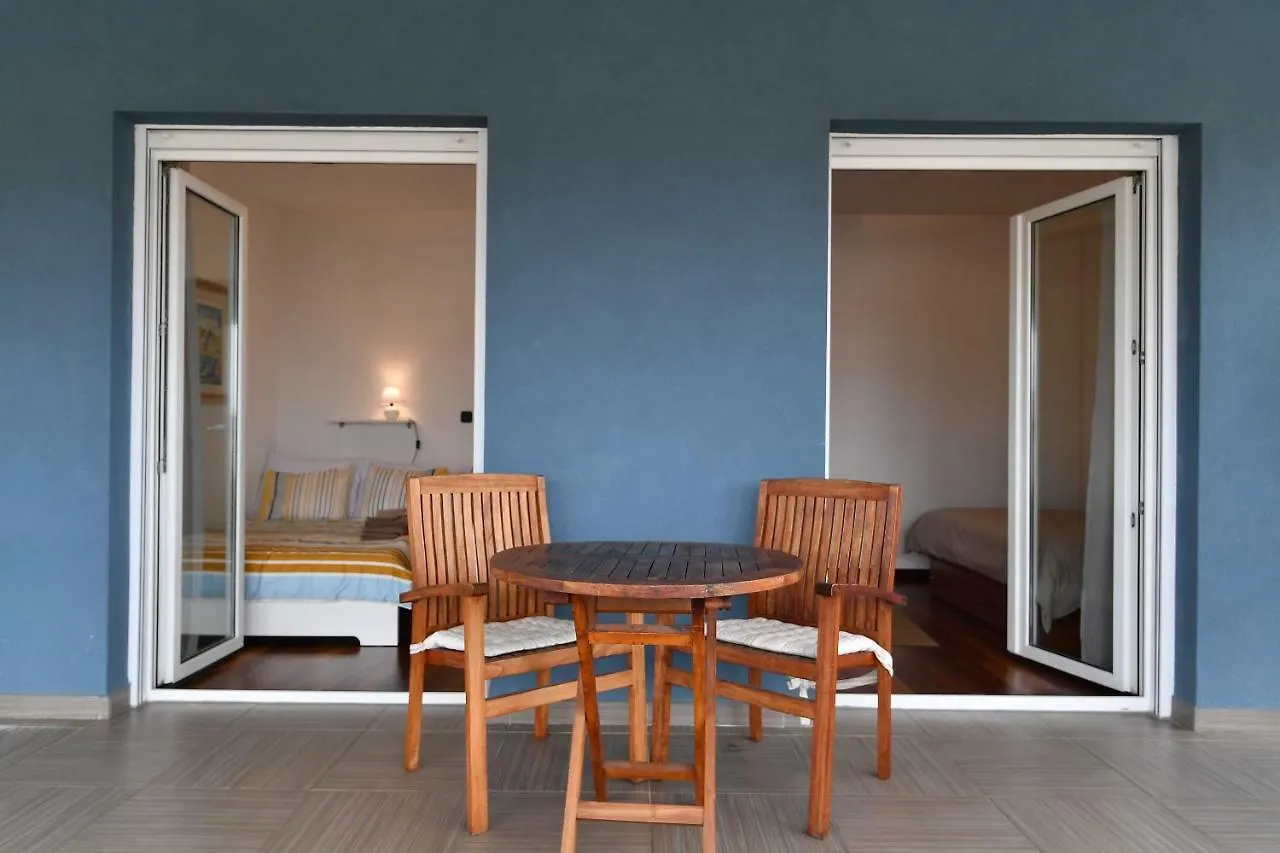 City Penthouse Vita Pula 0*,