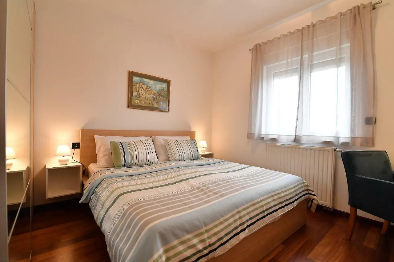 Daire City Penthouse Vita Pula Hırvatistan