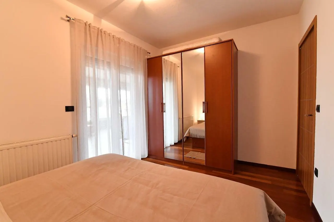 City Penthouse Vita Pula Apartment